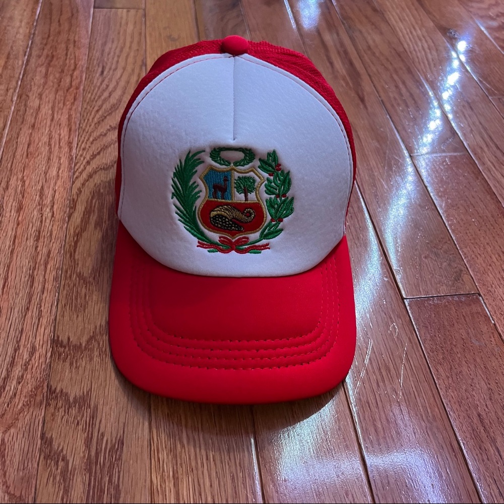 peru trucker hat